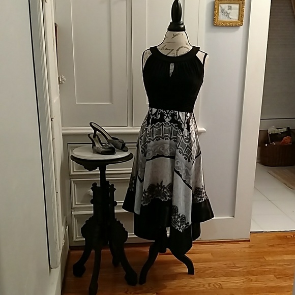 Signature by Sangria Dresses & Skirts - Signature by Sangria black and silver dress.